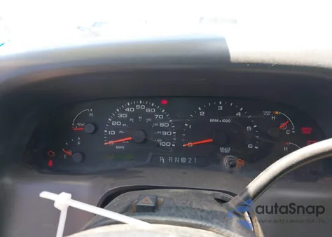 2002 Ford F-250 Lariat/Xl/Xlt z USA, uszkodzony, nr VIN 1FTNX21S32EA79022